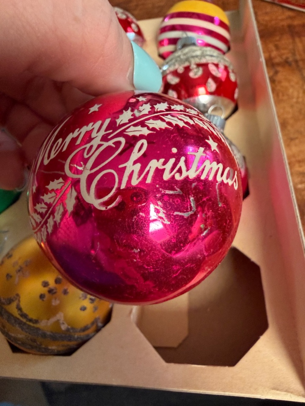 Set of 12 Assorted Multicolor Vintage Shiny Brite Glass Christmas Ornaments - Picture 3 of 14